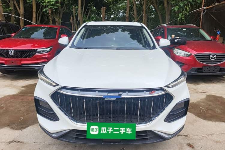 Used CHANGAN OSHAN X5 2021 Revised Version 1.5T DCT Luxury Edition Front