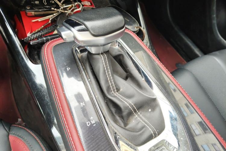Used CHANGAN OSHAN X5 2021 Revised Version 1.5T DCT Luxury Edition Gear Lever