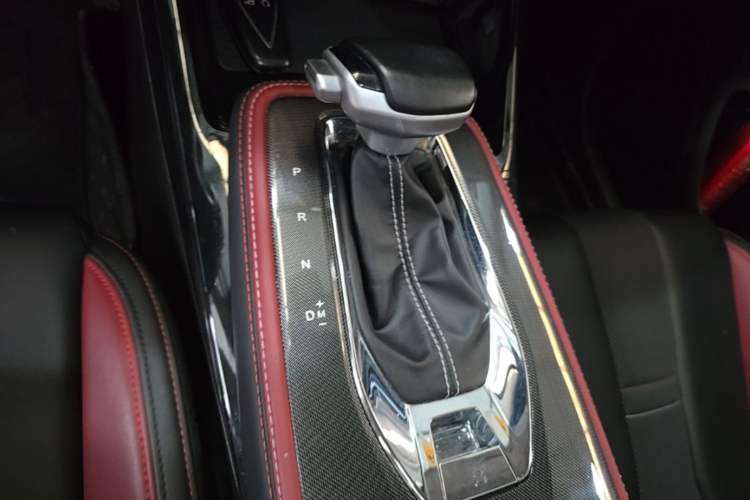 Used CHANGAN OSHAN X5 2021 1.5T DCT Prestige Edition Gear Lever
