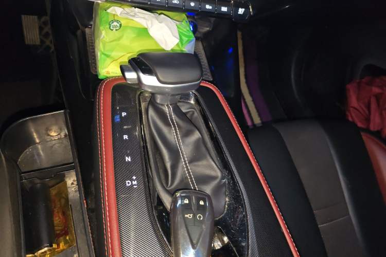 Used CHANGAN OSHAN X5 2021 1.5T DCT Flagship Edition Gear Lever
