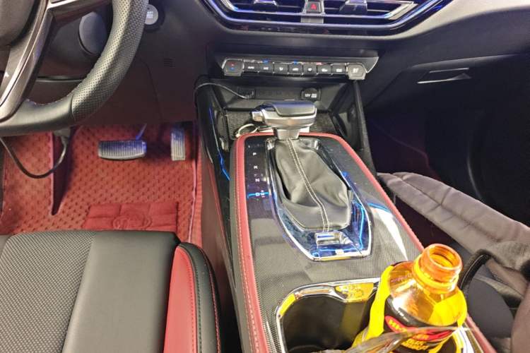 Used CHANGAN OSHAN X5 2021 1.5T DCT Prestige Edition Gear Lever