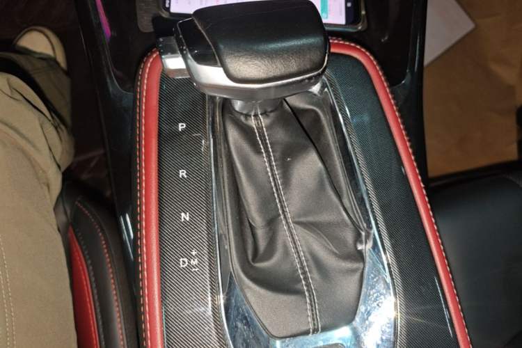 Used CHANGAN OSHAN X5 2021 Revised Version 1.5T DCT Luxury Edition Gear Lever