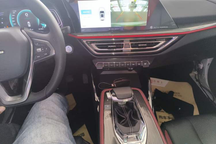 Used CHANGAN OSHAN X5 2021 1.5T DCT Prestige Edition Gear Lever
