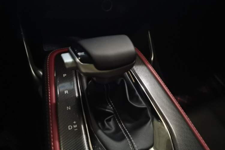 Used CHANGAN OSHAN X5 2021 1.5T DCT Prestige Edition Gear Lever