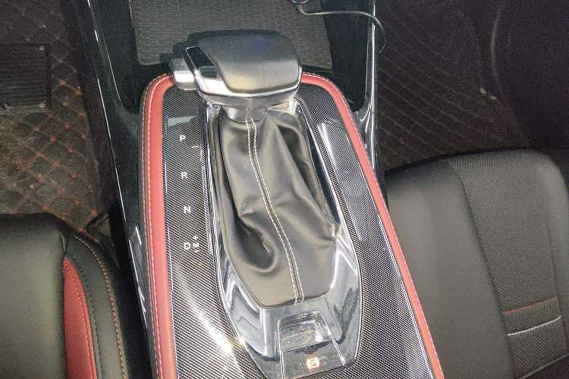 Used CHANGAN OSHAN X5 2021 1.5T DCT Prestige Edition Gear Lever