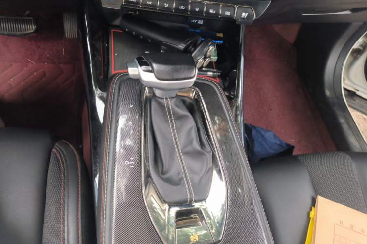 Used CHANGAN OSHAN X5 2021 1.5T DCT Flagship Edition Gear Lever