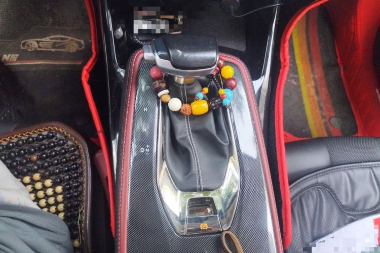 Used CHANGAN OSHAN X5 2021 1.5T DCT Luxury Edition Gear Lever