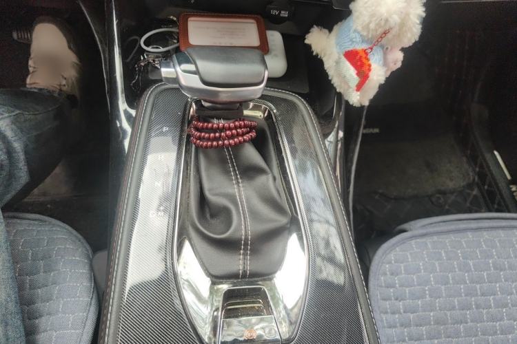Used CHANGAN OSHAN X5 2021 1.5T DCT Luxury Edition Gear Lever