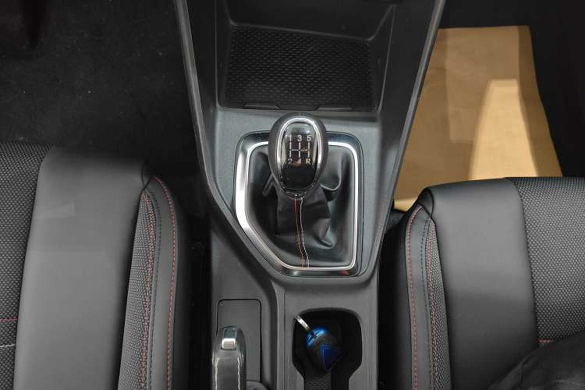Used CHANGAN OSHAN X5 2021 Revised Version 1.6L Manual Luxury Edition Gear Lever