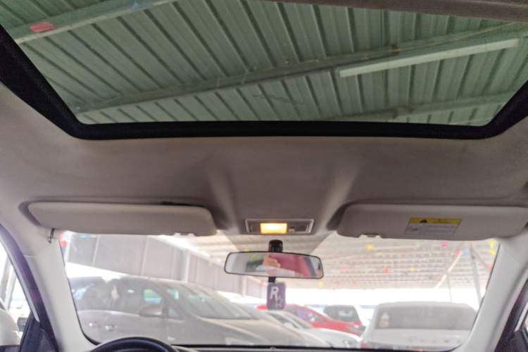 Used CHANGAN OSHAN X5 2021 Revised Version 1.5T DCT Luxury Edition Headliner