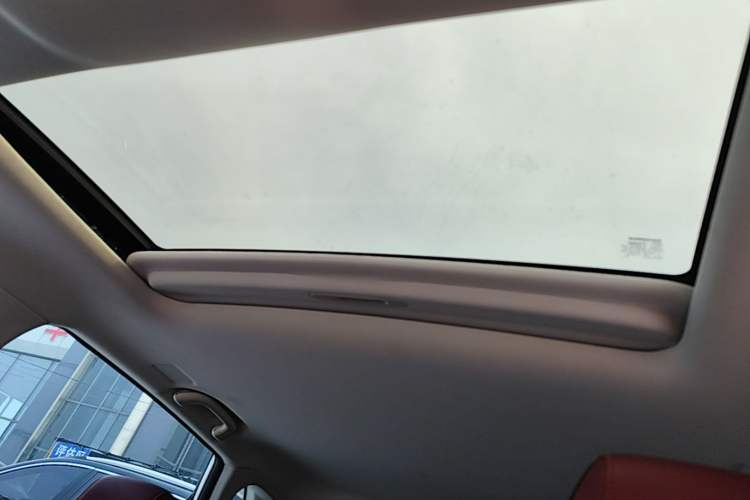 Used CHANGAN OSHAN X5 2021 Revised Version 1.5T DCT Luxury Edition Headliner