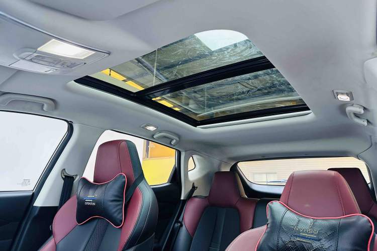 Used CHANGAN OSHAN X5 2021 1.5T DCT Prestige Edition Headliner