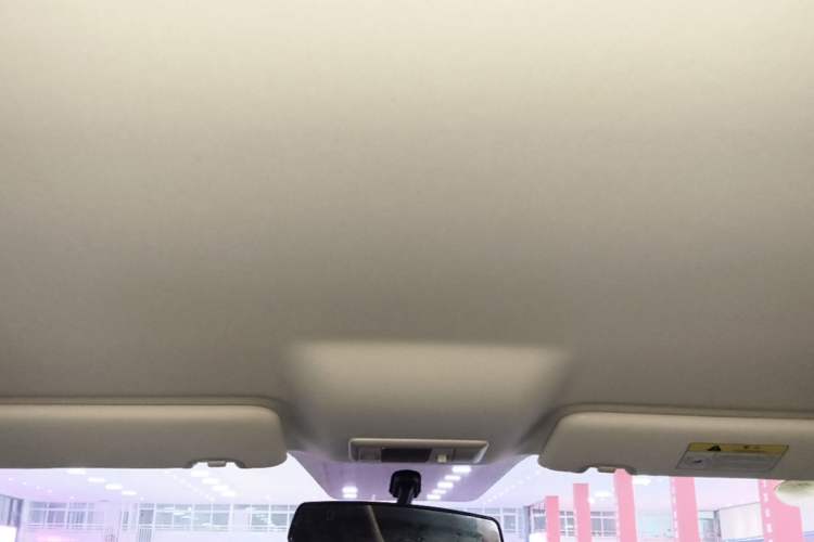 Used CHANGAN OSHAN X5 2021 1.6L CVT Luxury Version Headliner