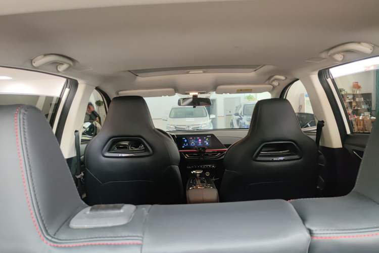Used CHANGAN OSHAN X5 2021 1.5T DCT Luxury Edition Headliner