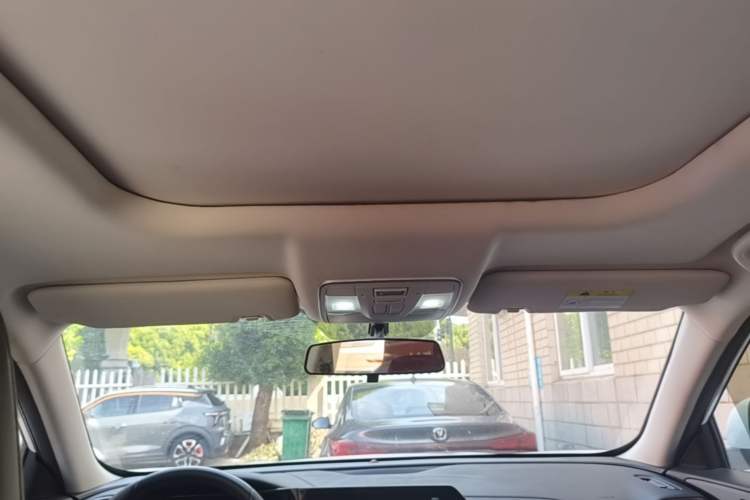 Used CHANGAN OSHAN X5 2021 1.5T DCT Flagship Edition Headliner