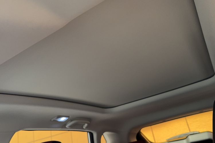 Used CHANGAN OSHAN X5 2021 1.5T DCT Flagship Edition Headliner