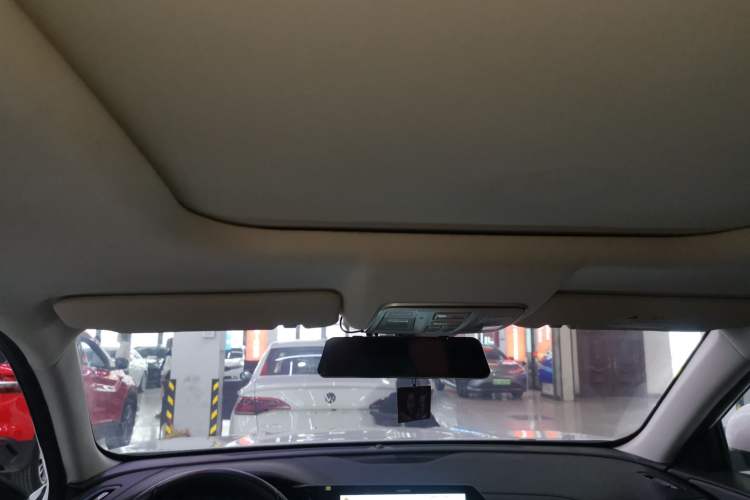 Used CHANGAN OSHAN X5 2021 1.5T DCT Prestige Edition Headliner