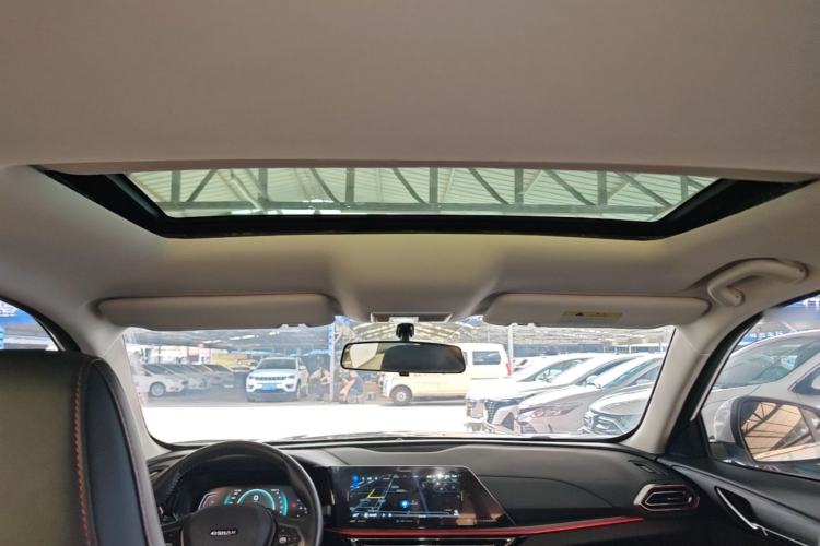 Used CHANGAN OSHAN X5 2021 1.6L CVT Luxury Model Headliner