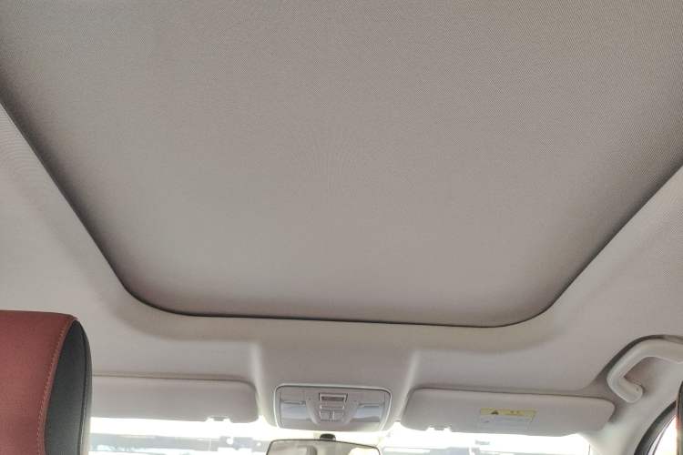 Used CHANGAN OSHAN X5 2021 1.5T DCT Flagship Edition Headliner