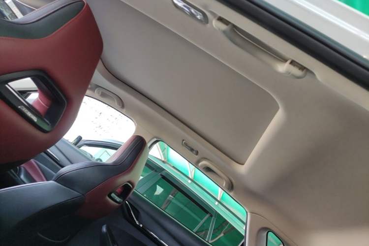 Used CHANGAN OSHAN X5 2021 1.5T DCT Prestige Edition Headliner