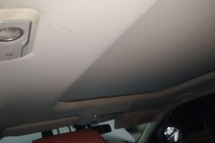 Used CHANGAN OSHAN X5 2021 1.5T DCT Prestige Edition Headliner