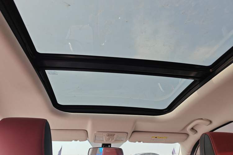 Used CHANGAN OSHAN X5 2021 1.5T DCT Prestige Edition Headliner