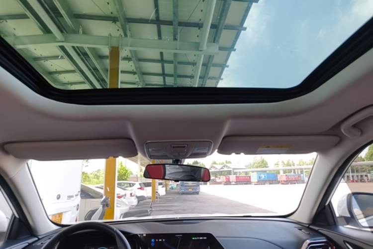 Used CHANGAN OSHAN X5 2021 1.5T DCT Prestige Edition Headliner