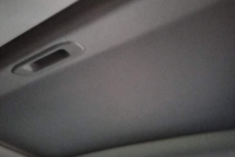 Used CHANGAN OSHAN X5 2021 1.6L CVT Luxury Model Headliner