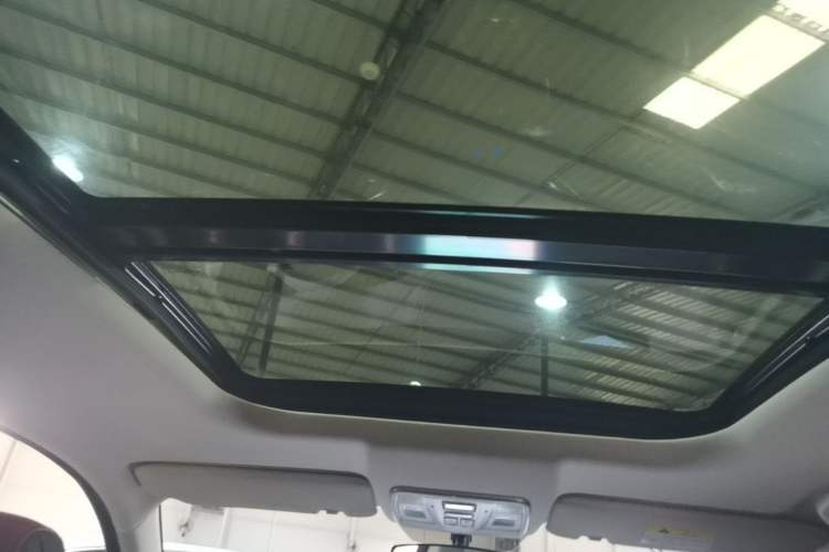 Used CHANGAN OSHAN X5 2021 1.5T DCT Prestige Edition Headliner