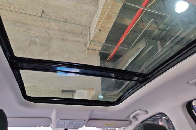 Used CHANGAN OSHAN X5 2021 1.5T DCT Prestige Edition Headliner