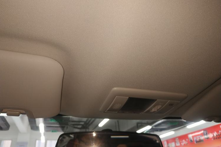 Used CHANGAN OSHAN X5 2021 Revised Version 1.5T DCT Luxury Edition Headliner