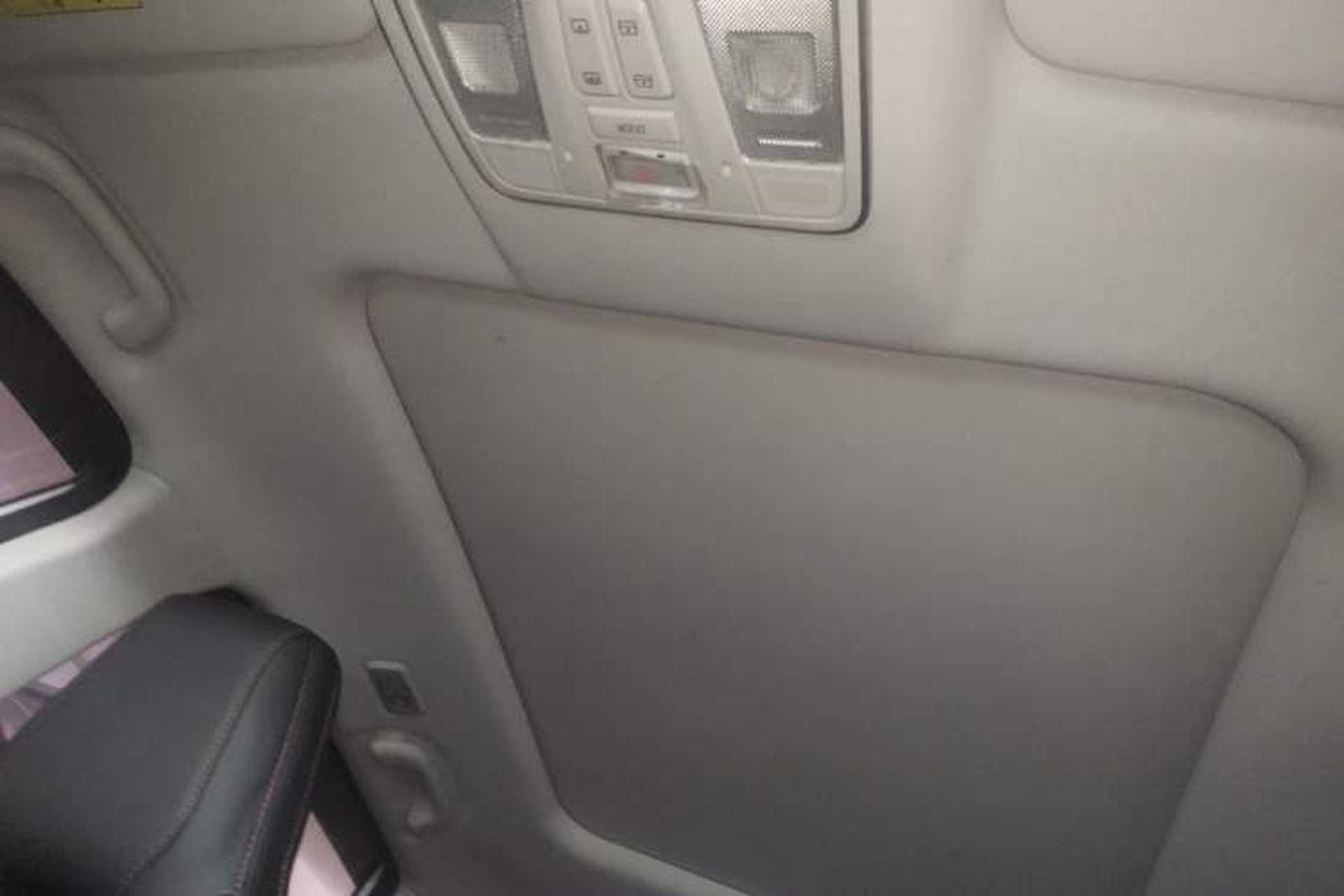 Used CHANGAN OSHAN X5 2021 1.5T DCT Prestige Edition Headliner