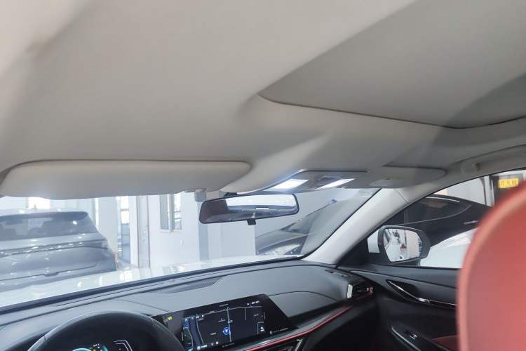 Used CHANGAN OSHAN X5 2021 1.5T DCT Flagship Edition Headliner