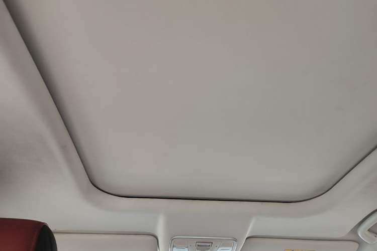 Used CHANGAN OSHAN X5 2021 1.5T DCT Prestige Edition Headliner