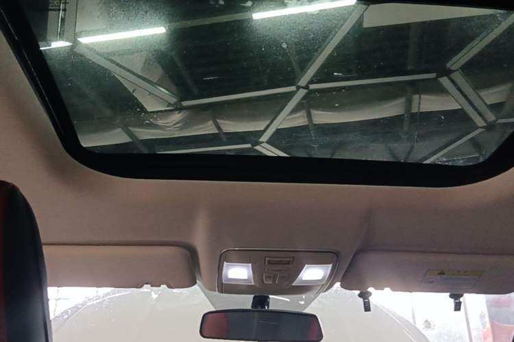 Used CHANGAN OSHAN X5 2021 1.5T DCT Prestige Edition Headliner