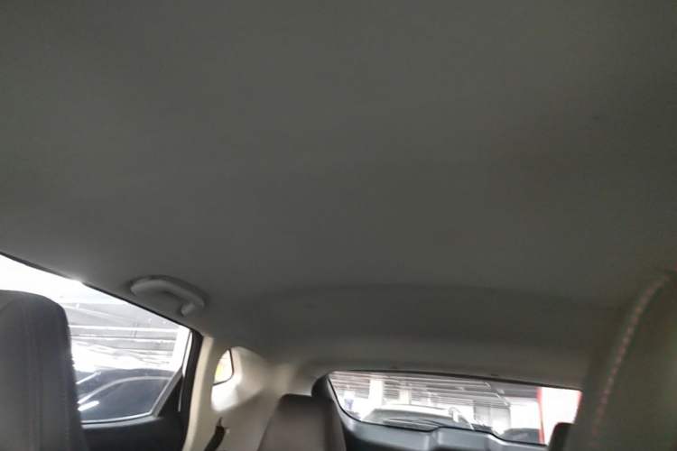 Used CHANGAN OSHAN X5 2021 1.6L CVT Comfort Model Headliner