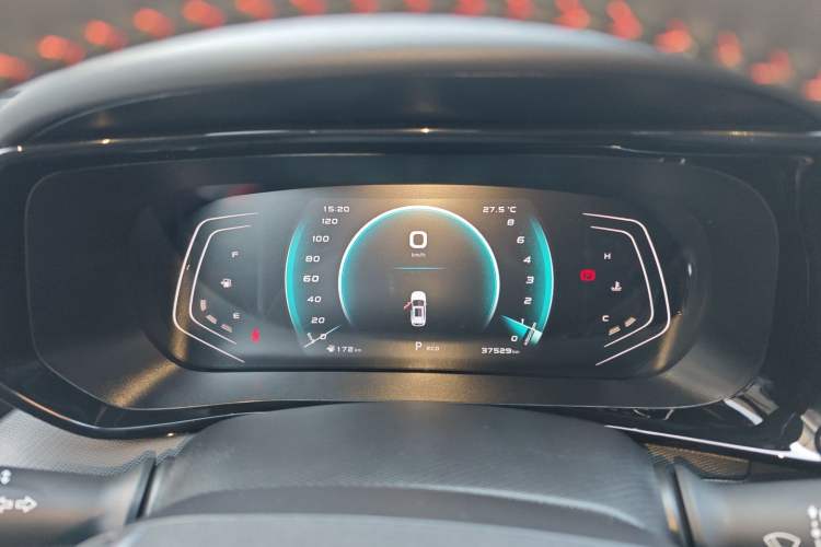 Used CHANGAN OSHAN X5 2021 1.5T DCT Prestige Edition Instrument Cluster