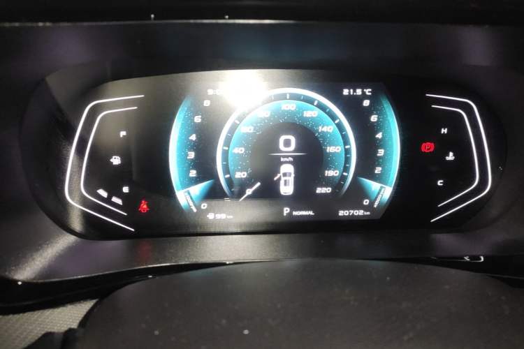 Used CHANGAN OSHAN X5 2021 1.5T DCT Prestige Edition Instrument Cluster