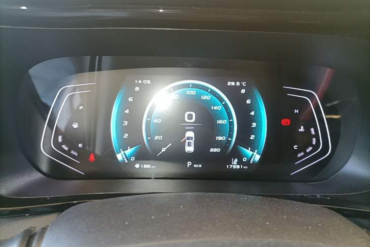 Used CHANGAN OSHAN X5 2021 1.5T DCT Flagship Edition Instrument Cluster