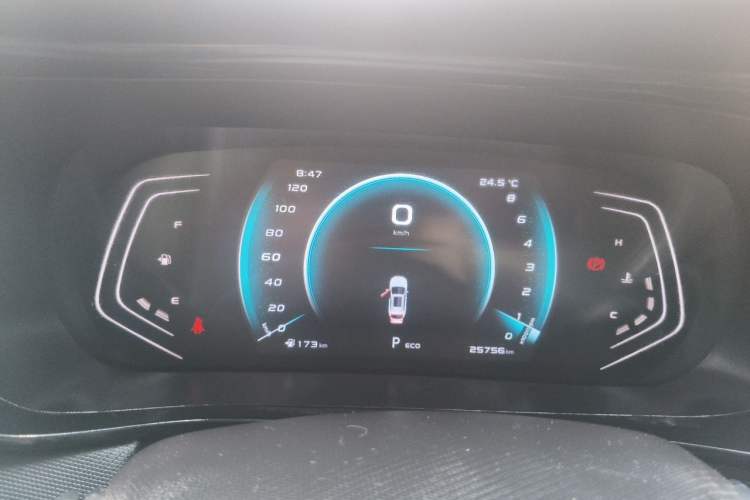 Used CHANGAN OSHAN X5 2021 1.6L CVT Luxury Model Instrument Cluster