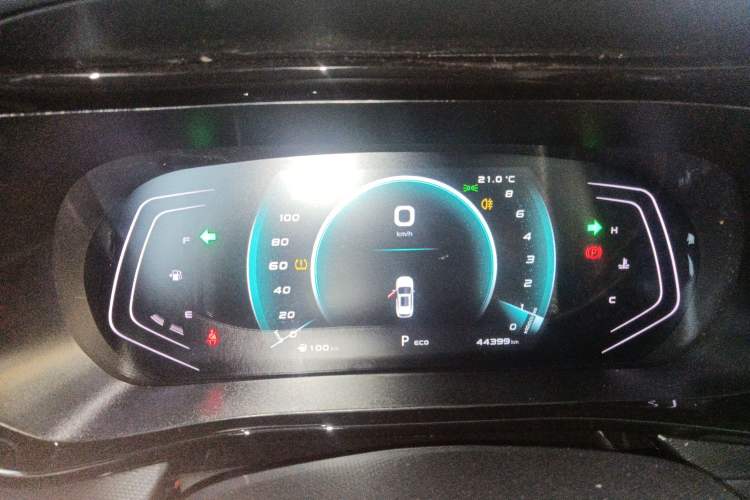 Used CHANGAN OSHAN X5 2021 1.5T DCT Prestige Edition Instrument Cluster