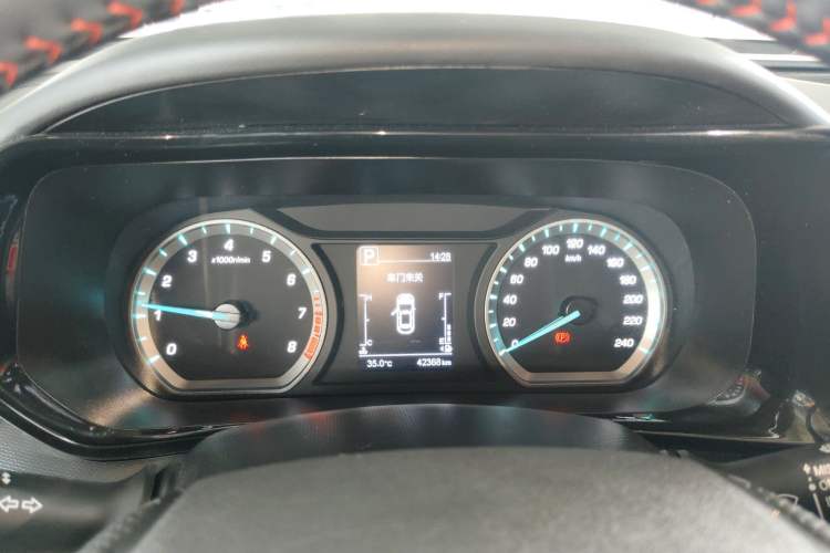 Used CHANGAN OSHAN X5 2021 Revised Version 1.5T DCT Luxury Edition Instrument Cluster