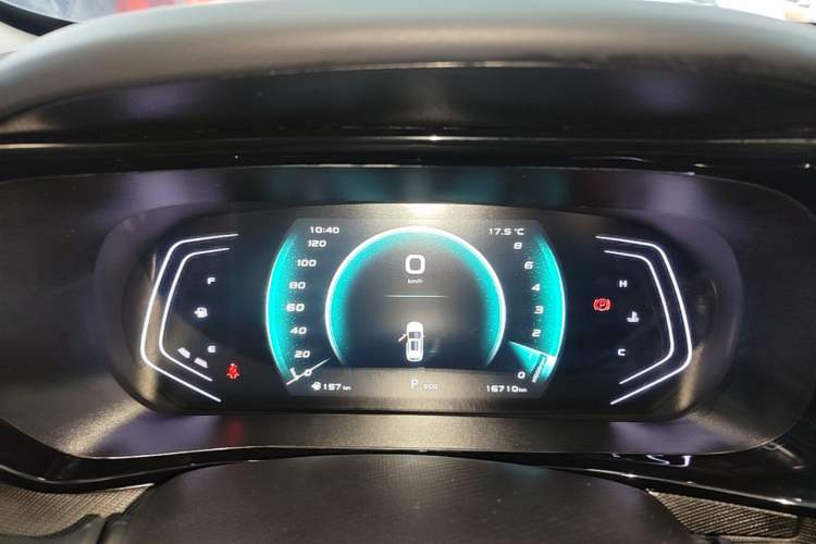 Used CHANGAN OSHAN X5 2021 1.5T DCT Prestige Edition Instrument Cluster