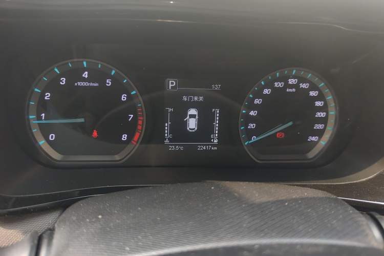 Used CHANGAN OSHAN X5 2021 1.6L CVT Luxury Version Instrument Cluster