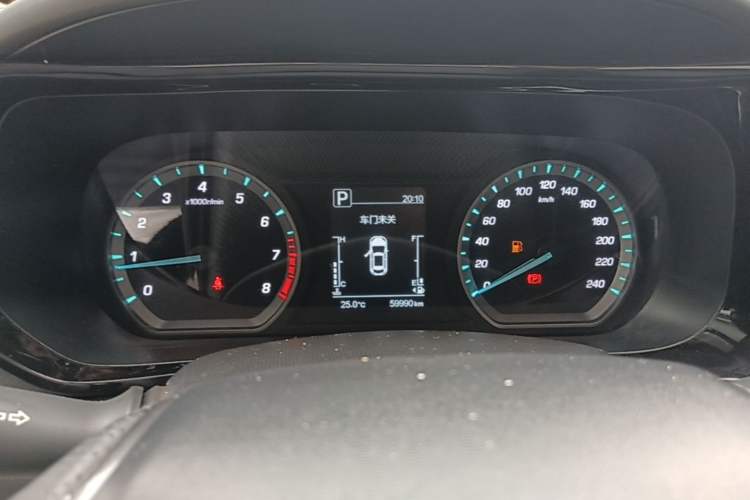 Used CHANGAN OSHAN X5 2021 Revised Version 1.5T DCT Luxury Edition Instrument Cluster