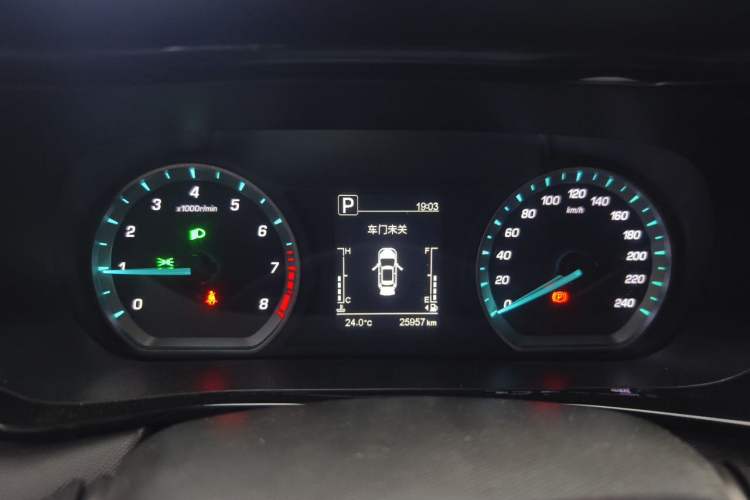 Used CHANGAN OSHAN X5 2021 1.5T DCT Luxury Edition Instrument Cluster