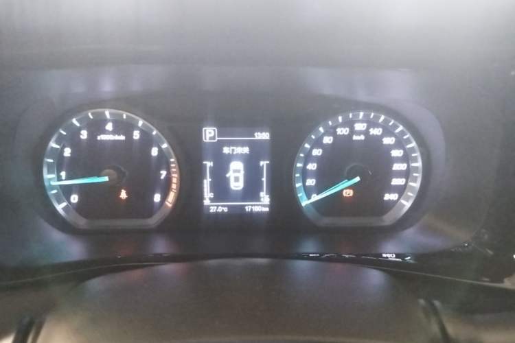 Used CHANGAN OSHAN X5 2021 1.5T DCT Luxury Edition Instrument Cluster