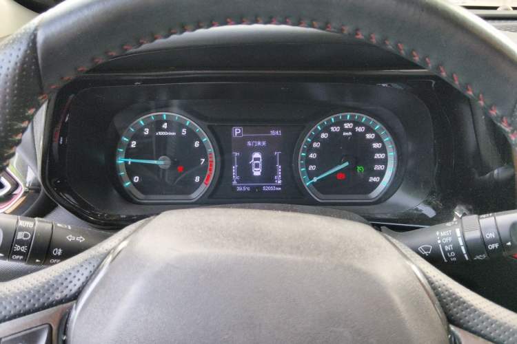 Used CHANGAN OSHAN X5 2021 1.5T DCT Luxury Edition Instrument Cluster