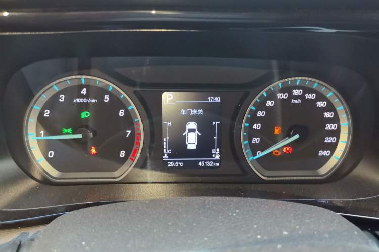 Used CHANGAN OSHAN X5 2021 1.6L CVT Luxury Version Instrument Cluster