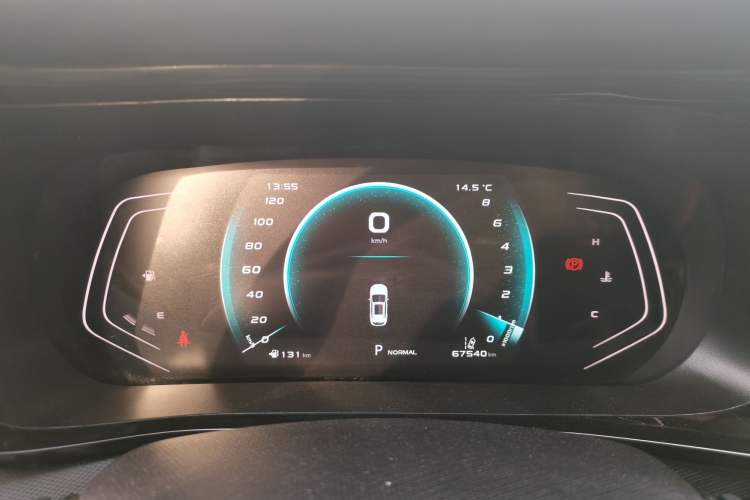 Used CHANGAN OSHAN X5 2021 1.5T DCT Flagship Edition Instrument Cluster